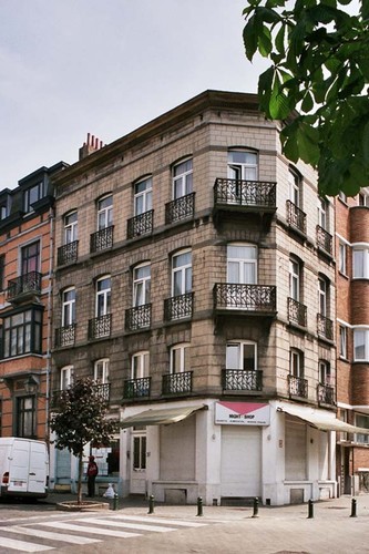 Rue de Serbie 30, 2004