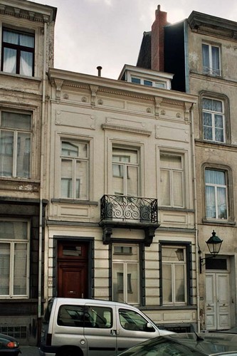 Rue de la Source 77, 2004