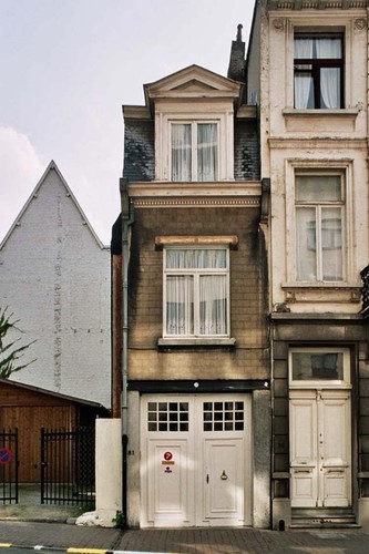 Bronstraat 81, 2004