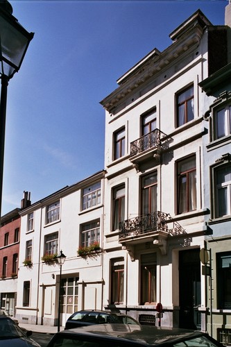 Rue Vanderschrick 85 et 83, 2004