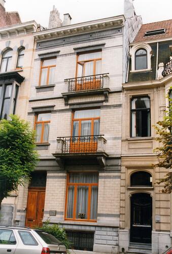 Avenue des Villas 32, 1999