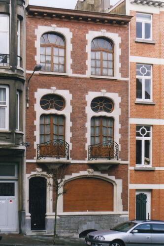 Avenue Louis Gribaumont 8, 2002