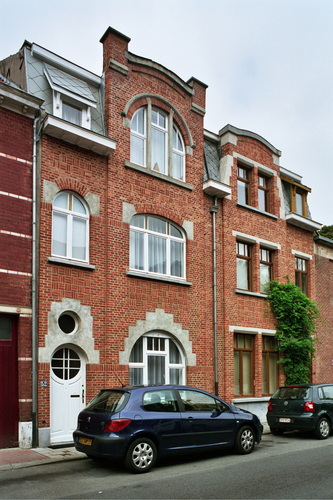 Rue Vandenhoven 50 et 52, 2005