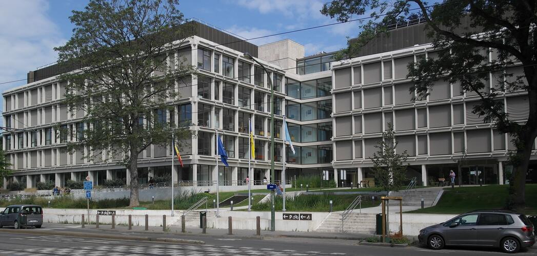 Rue de Stalle 77, ancien siège principal de Fabricom, actuellement centre administratief de la commune d'Uccle, 2022