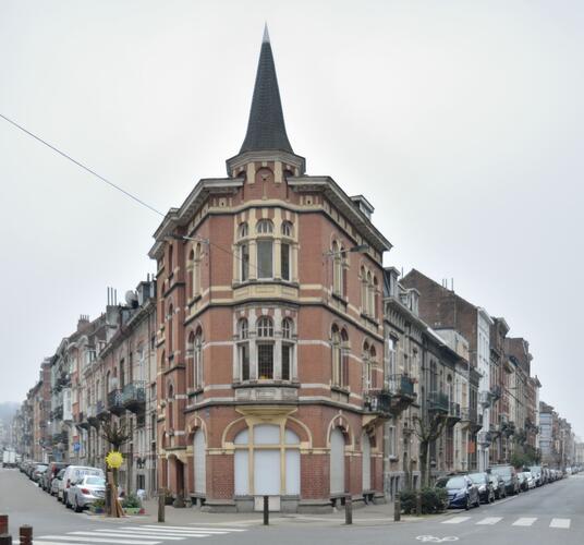 Rue de Mérode 332 – rue Berthelot 1 à l’angle, 2019