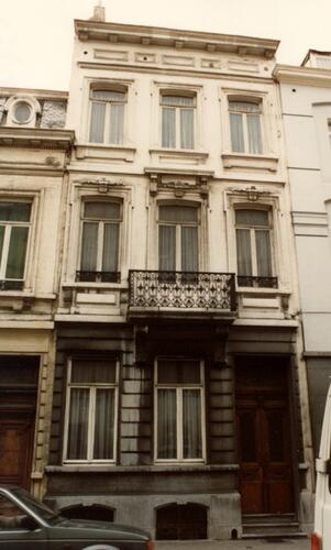 Rue des Deux Tours 49 (photo 1993-1995)