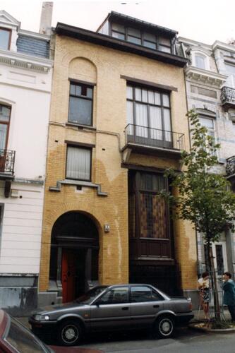 Rue des Deux Tours 114, maison personnelle de l'arch. P. Gilson (photo 1993-1995)