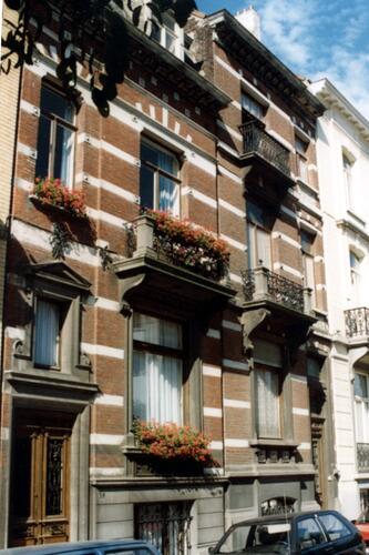 Avenue Jottrand, à gauche le no 39, à droite le no 41 (photo 1993-1995)