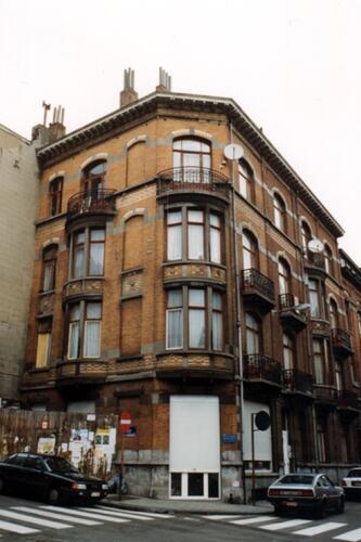 Rue de la Limite 79-81 à l'angle de la rue du Moulin (photo 1993-1995)
