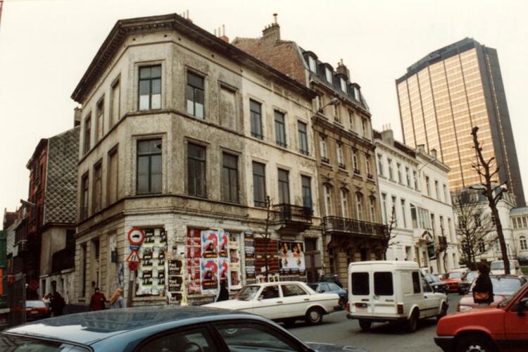 Uniestraat 2, 4 en Middaglijnstraat 8 (foto 1993-1995)
