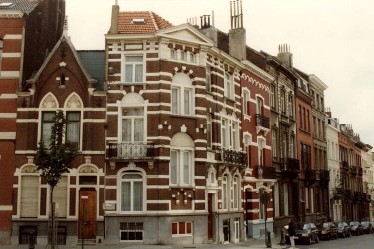 Twee Torenstraat 11 en Oogststraat 40 en 38 (foto 1993-1995)