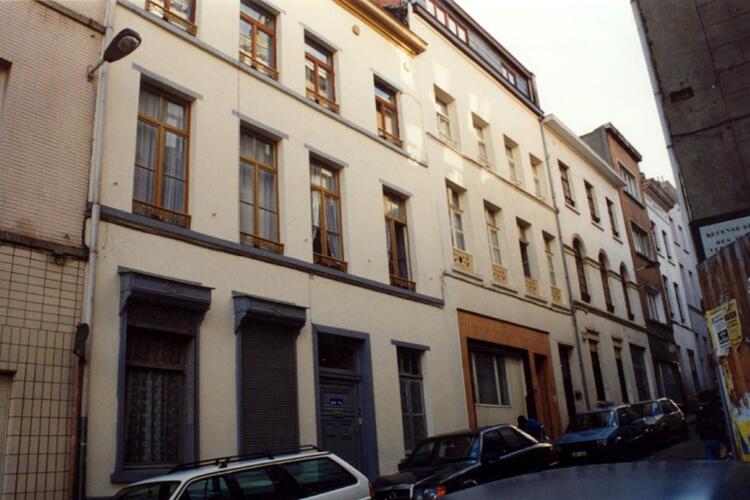 Rue du Moulin 68, 70 et 72 (photo 1993-1995)