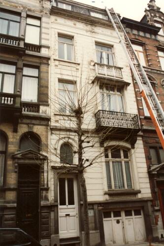 Warmoesstraat 51 (foto 1993-1995)