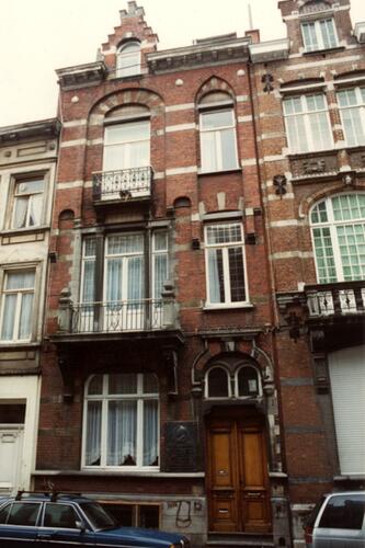 Warmoesstraat 136 (foto 1993-1995)