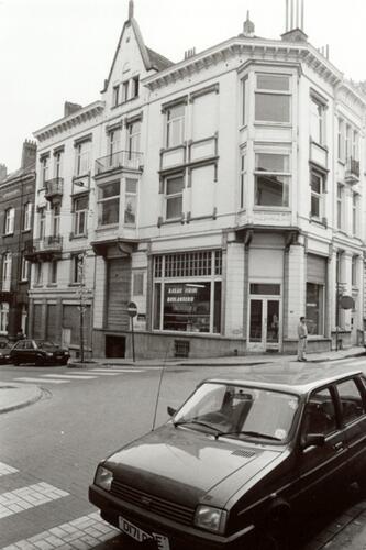 Tiberghienstraat 2-4 en Grensstraat 54 (foto 1993-1995)
