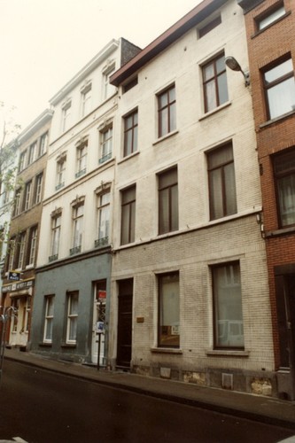Rue Traversière 12 (à droite) et 14 (photo 1993-1995)