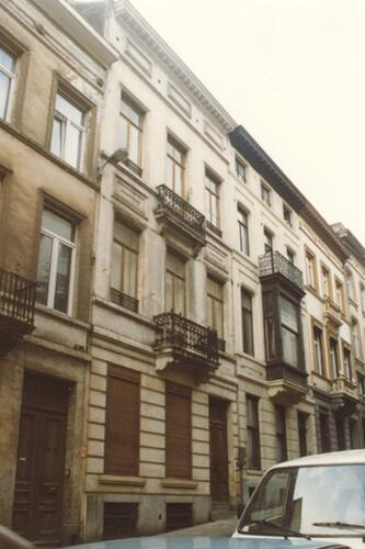 Dwarsstraat 72 en 70 (foto 1993-1995)