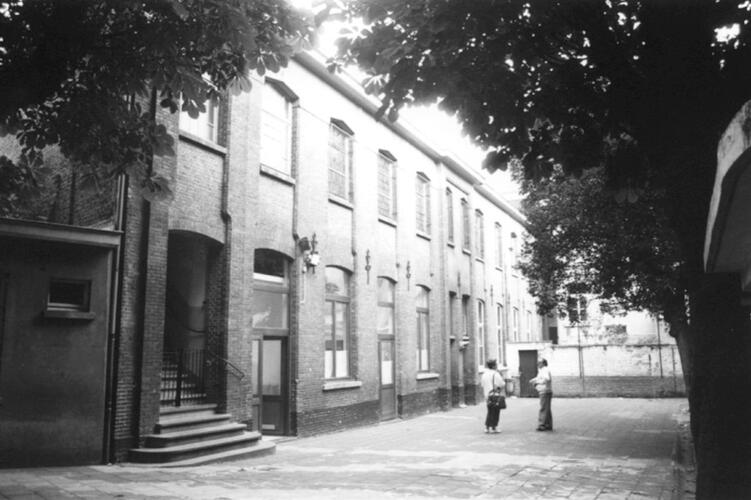 Rue de Verviers 18, établissement scolaire Saint-Louis, bâtiment arrière (photo 1993-1995).