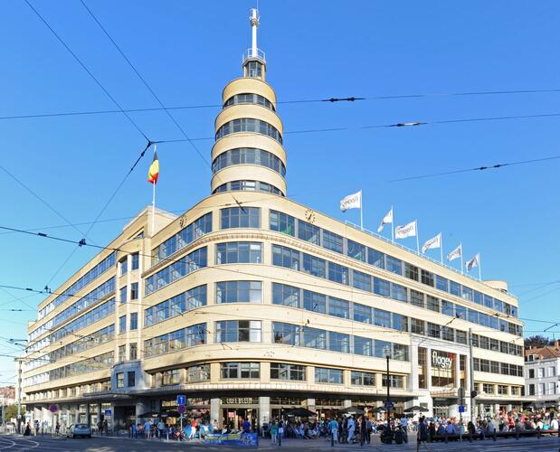 Voormalig Nationaal Instituut voor Radio-Omroep, Eugène Flageyplein 18-18a te Elsene (architect Jospeh Diongre, 1935-1938), 2013