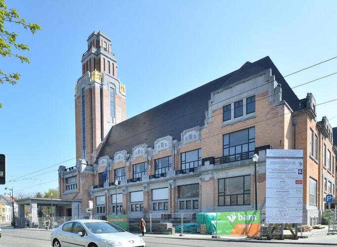 Hôtel communal de Forest, chaussée de Bruxelles 59 à Forest (architecte Jean-Baptiste Dewin, 1935-1939), 2019