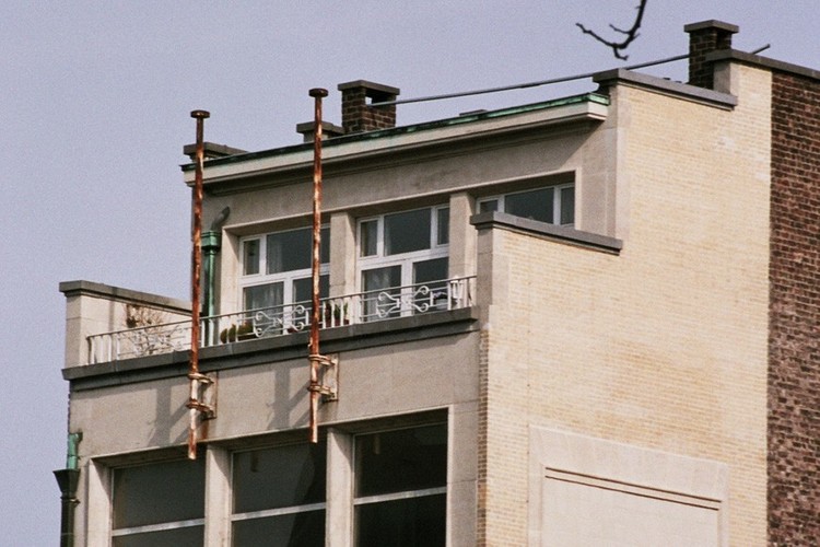 Etage-attique, Bains de Bruxelles, rue du Chevreuil 28, Bruxelles, 1949, architecte M. Van Nieuwenhuyse, 2005