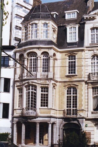 Herenhuis in neorococostijl, Tervurenlaan 212, Sint-Pieters-Woluwe, 1914, arch. Albert Roosenboom, 2003