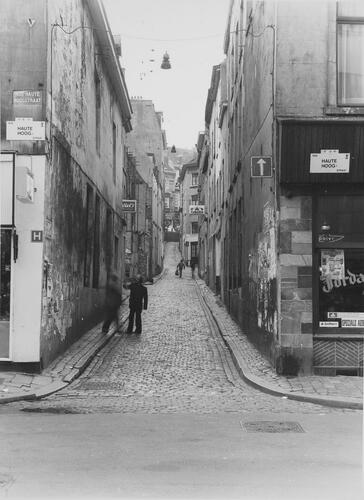 Rue des Chandeliers, vue depuis la rue Haute, [s.d.]