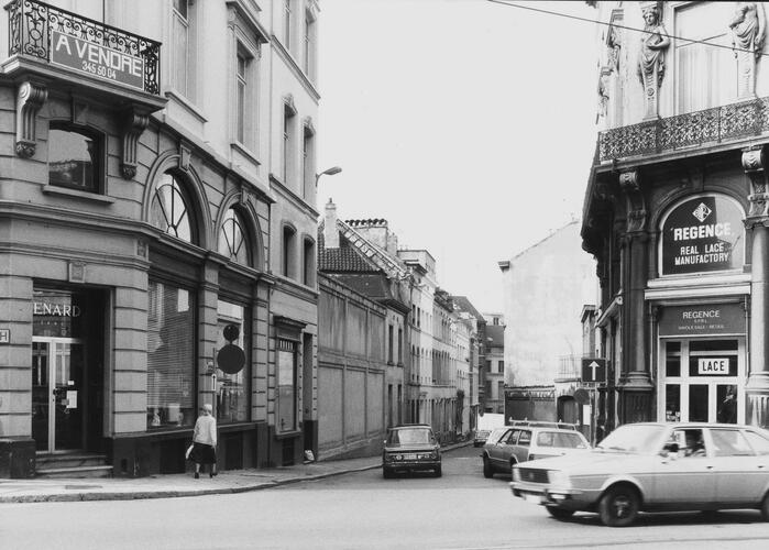 Rue Coppens, vue depuis la rue de la Régence, 1980