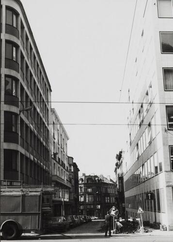 Van Moerstraat. Straabeeld vanuit Regentschapsstraat, 1980