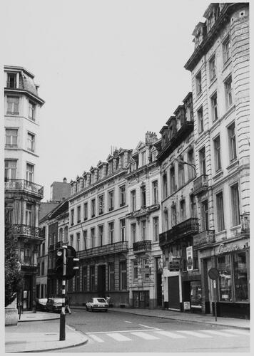 Rue des Bogards, vue depuis la place Fontainas, [s.d.]