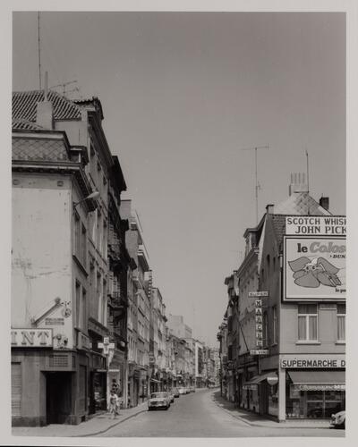 rue de Flandre, vue depuis la place Sainte-Catherine, 1900