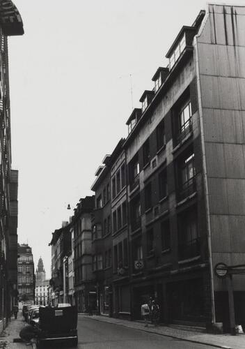 Rue de Soignies, n° pairs, de la rue des Vierges vers le boulevard M. Lemonnier, 1979