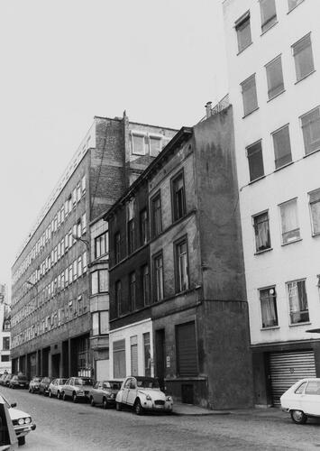 Koolstraat, onpare nummers, vanaf nr 53 tot aan de Broekstraat, 1980