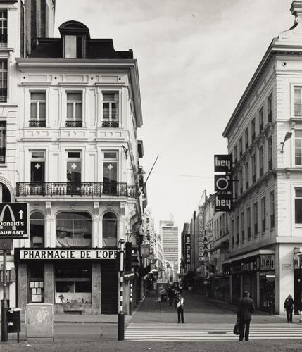 Nieuwstraat, straatbeeld vanaf Wolvengracht, [s.d.]