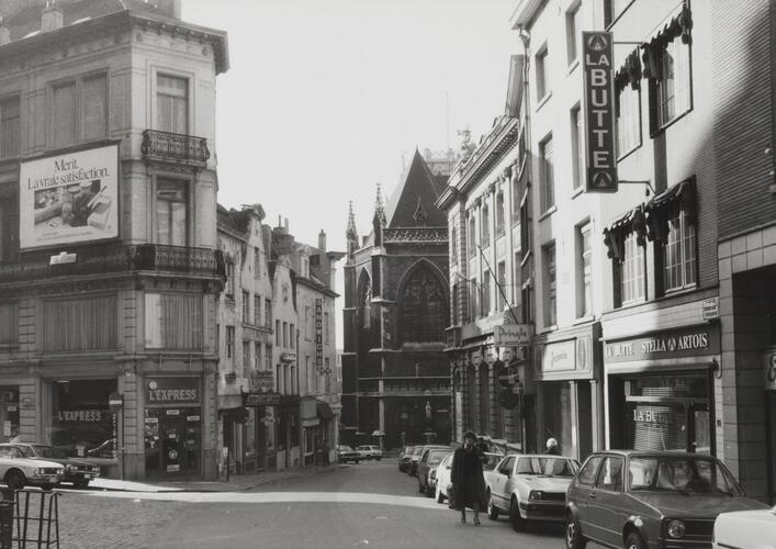Treurenberg, zicht vanaf Leuvenseplein, 1980