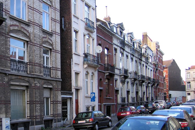 Rue de la Besace, côté pair, 2006