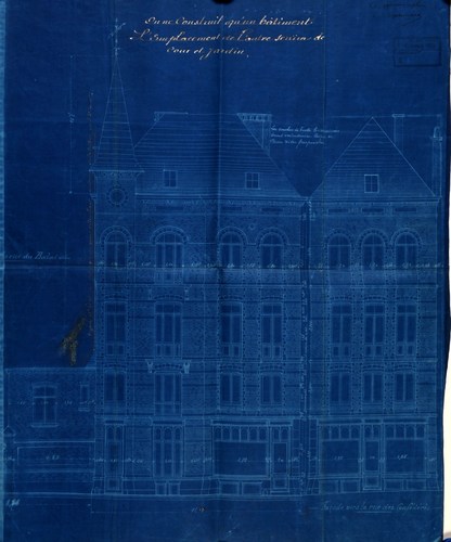 Rue des Confédérés 100 et rue Bordiau 25, immeuble conçu en 1901, doté d’une tourelle coiffée à l’origine d’un haut toit en pavillon, élévation, AVB/TP 7148 (1901).