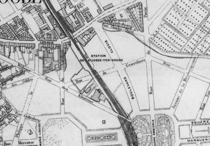 La rue de Gravelines coupée par la voie ferrée, avant enfouissement de celle-ci sous le bd Clovis, [i]Bruxelles et ses environs[/i], Institut cartographique militaire, 1881 (© KBR, Cartes et Plans).