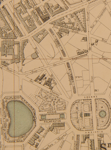 La rue Wilson en 1894, nouvellement créée sur l’ancien tracé du chemin de fer, déplacé sous le boulevard Clovis, détail du plan Bruxelles et ses environs, réalisé par l’Institut cartographique militaire, AVB/TP 16767.
