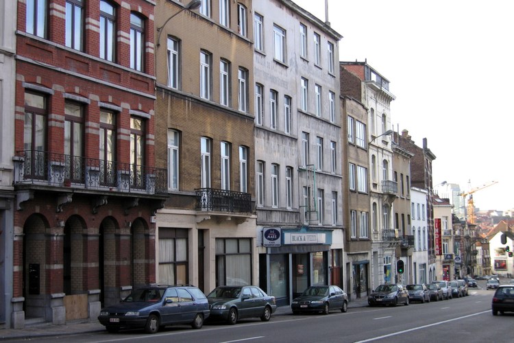 Chaussée de Louvain, vue depuis le no 274-276 vers Saint-Josse-ten-Noode, 2006