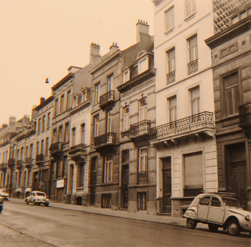Rue Stevin, vue du dernier tronçon côté impair avant démolition, AVB/TP 84577 (1968).