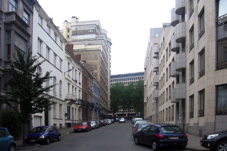 Rue Dautzenberg, vue vers l'avenue Louise, 2005