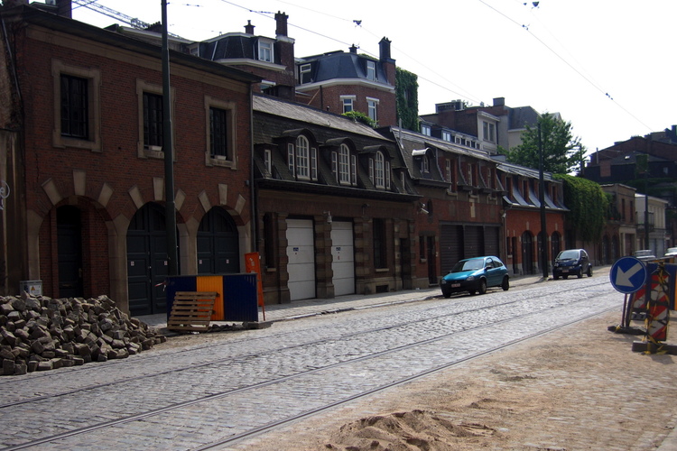 Avenue Legrand, côté pair. Garages dépendants des habitations sises clos du Bois, 2006