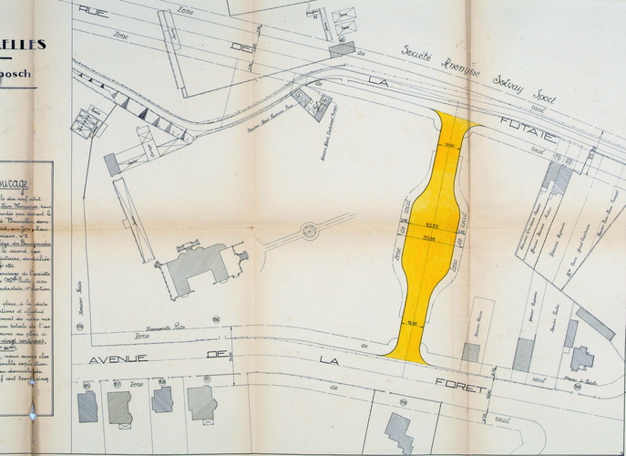 Plan de l'îlot compris entre les avenues du Pérou (ancienne rue de la Futaie), de l'Uruguay et de la Forêt. En jaune, le nouveau square à ouvrir. À sa gauche, la propriété de l'initiatrice du projet. 