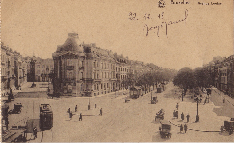 Vue de la place Stéphanie et de son articulation avec l'avenue Louise, s.d. (Collection cartes postales Dexia Banque)