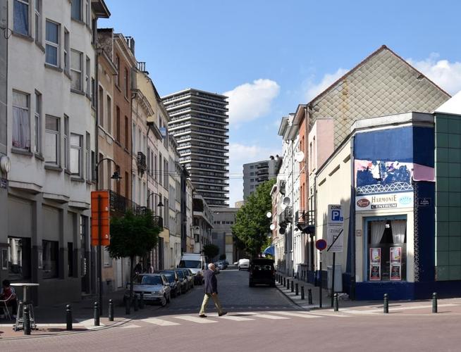 Rue de l’Harmonie, vue depuis la chaussée d’Anvers, 2016