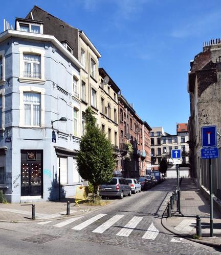 Rue des Régates, vue du côté impair depuis l’Allée Verte, 2016