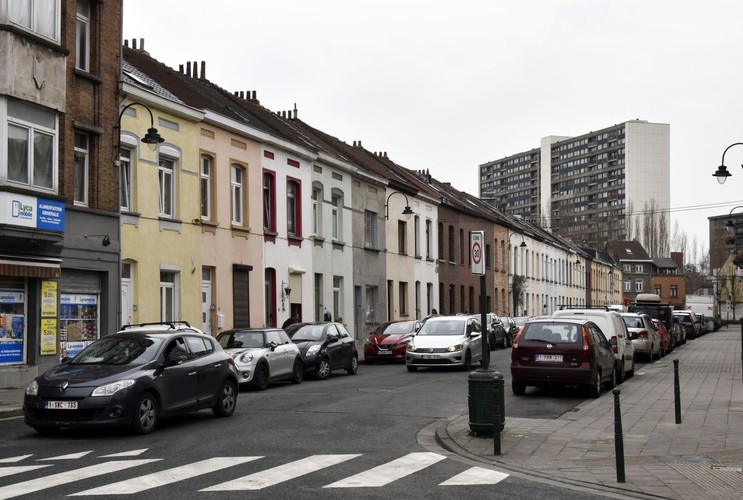 Rue Ledeganck, vue du côté pair depuis le square Léopold, ARCHistory / APEB, 2018
