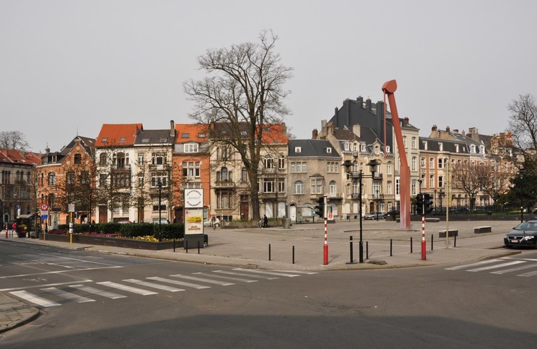 Place de Jamblinne de Meux, vue vers le nord, 2011