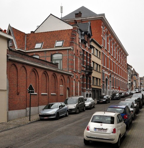 Olmstraat, pare zijde vanuit de Notelaarstraat, 2012